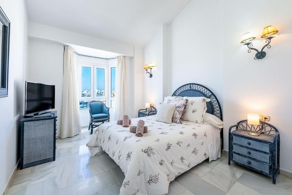 Puerto De Benalmadena Apartamento Vacacional Con Vistas Al Mar Y Yates Tres Habitaciones 2 Banos Eksteriør bilde
