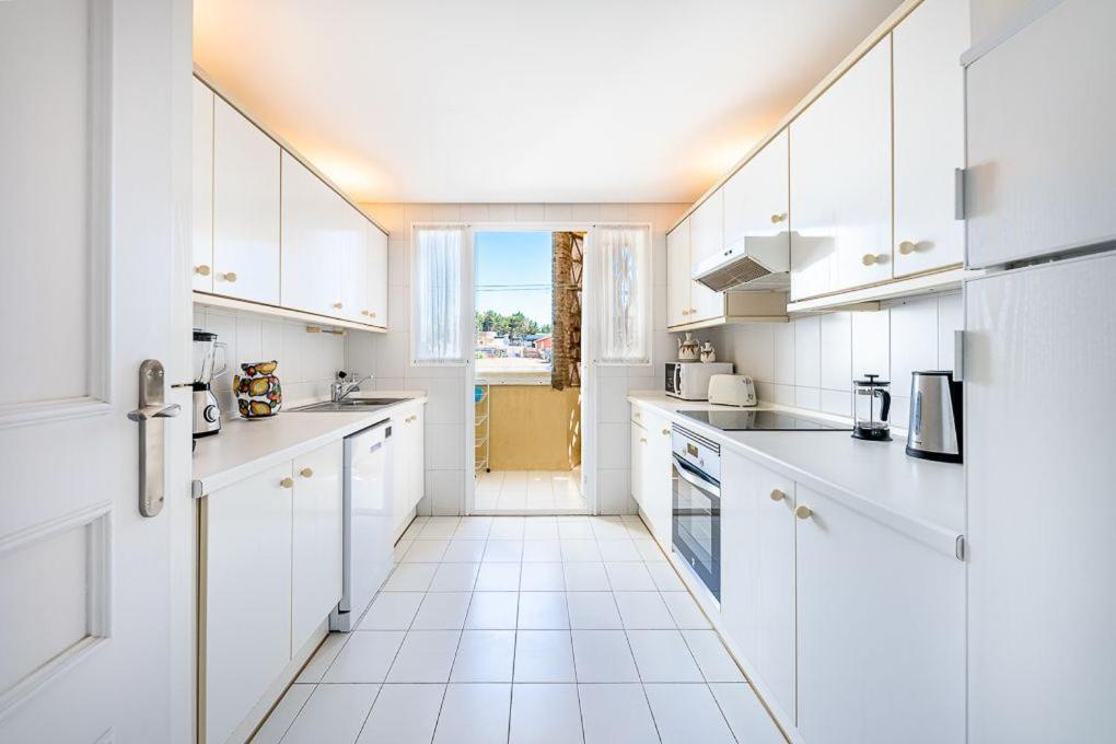 Puerto De Benalmadena Apartamento Vacacional Con Vistas Al Mar Y Yates Tres Habitaciones 2 Banos Eksteriør bilde
