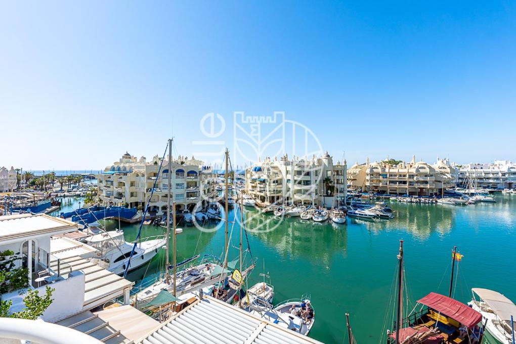 Puerto De Benalmadena Apartamento Vacacional Con Vistas Al Mar Y Yates Tres Habitaciones 2 Banos Eksteriør bilde